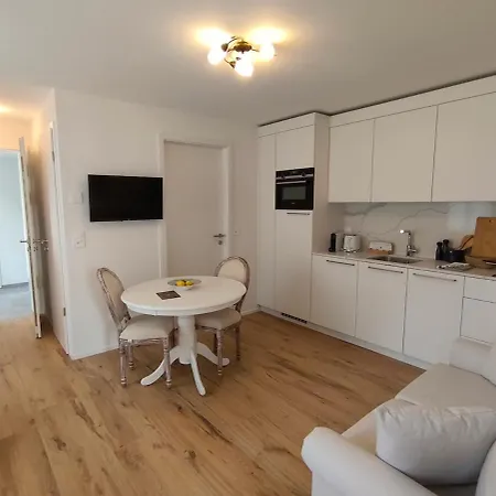 Zogbi Hospitality 2 Lägenhet